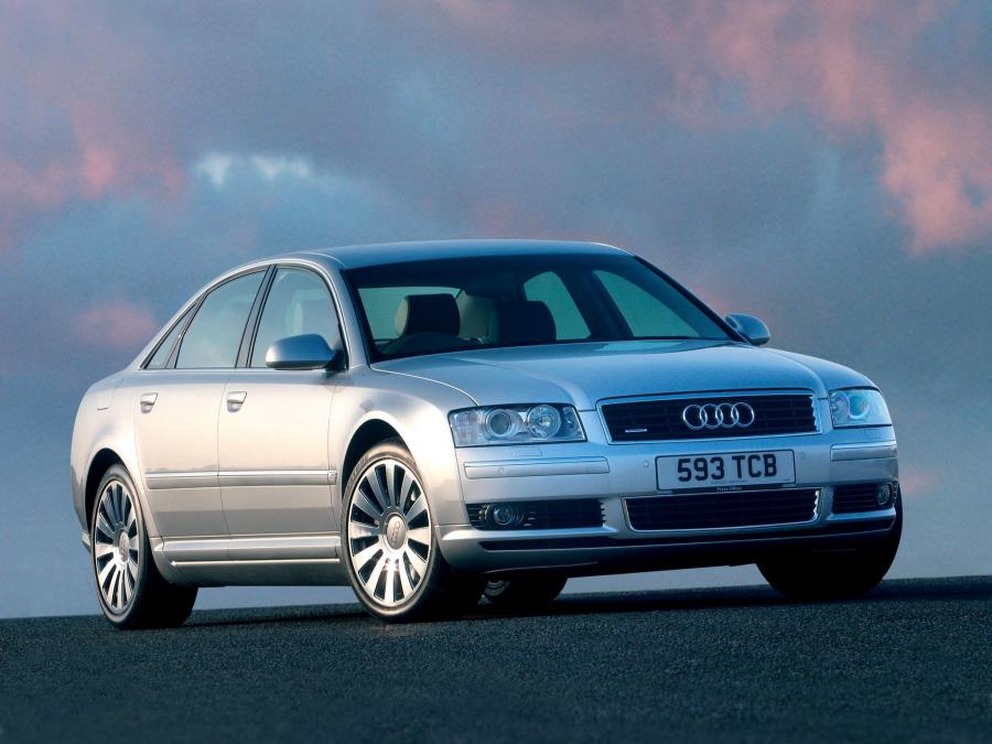  Audi A8 L 4.2 Quattro (D3) 2004 года  (UK) (фото 1 из 3)